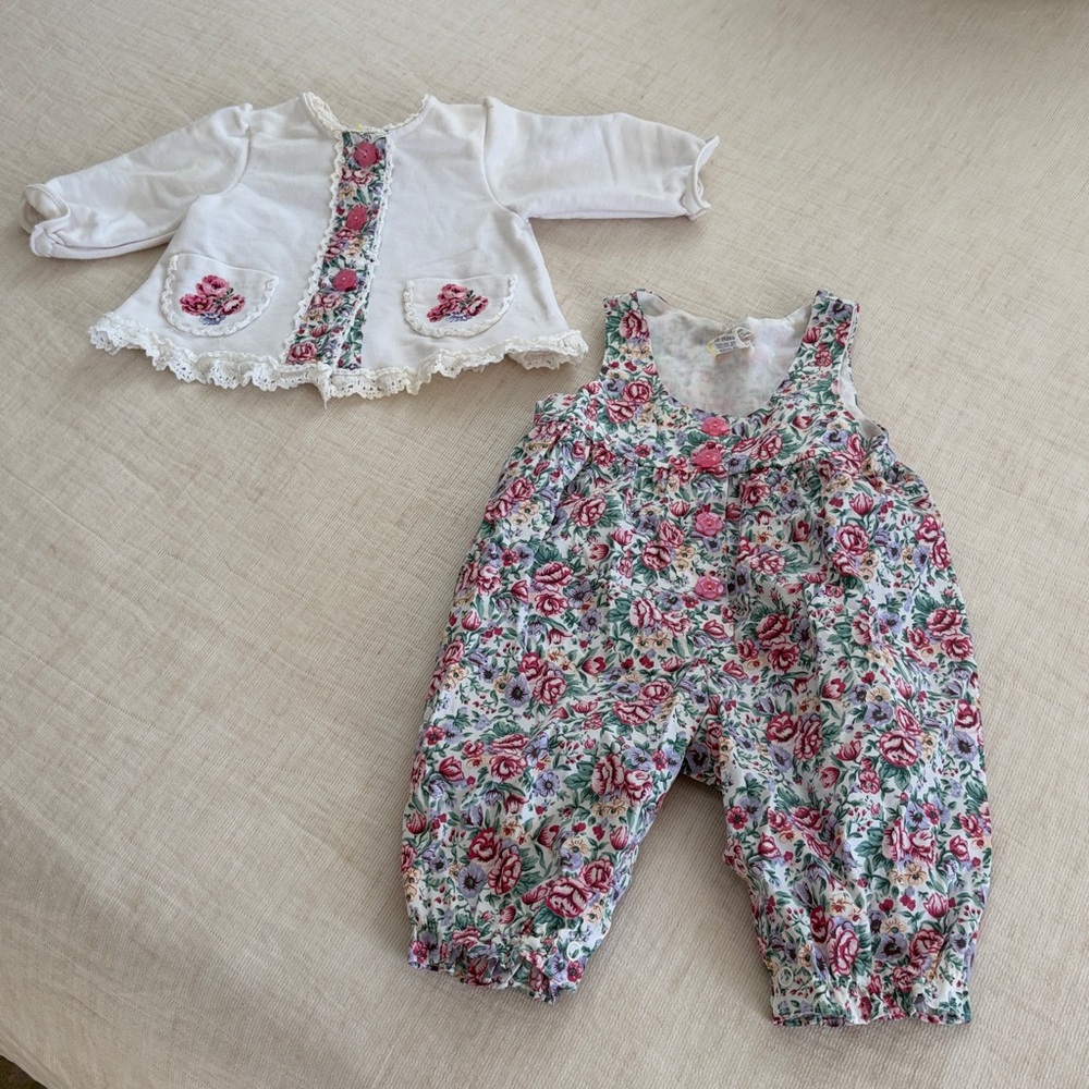 Vintage Floral Baby 2 piece Outfit- 3/6